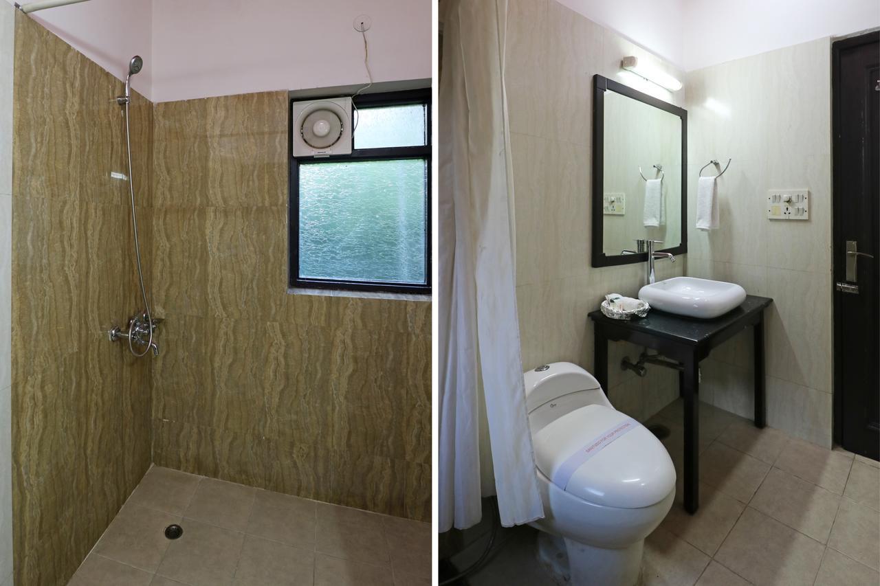 Hotel Chalet New Delhi Eksteriør billede