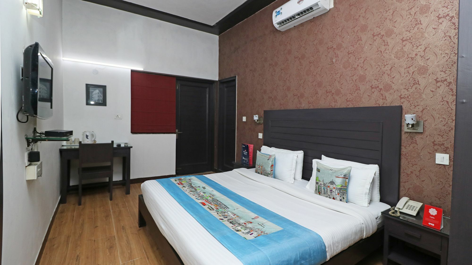 Hotel Chalet New Delhi Eksteriør billede